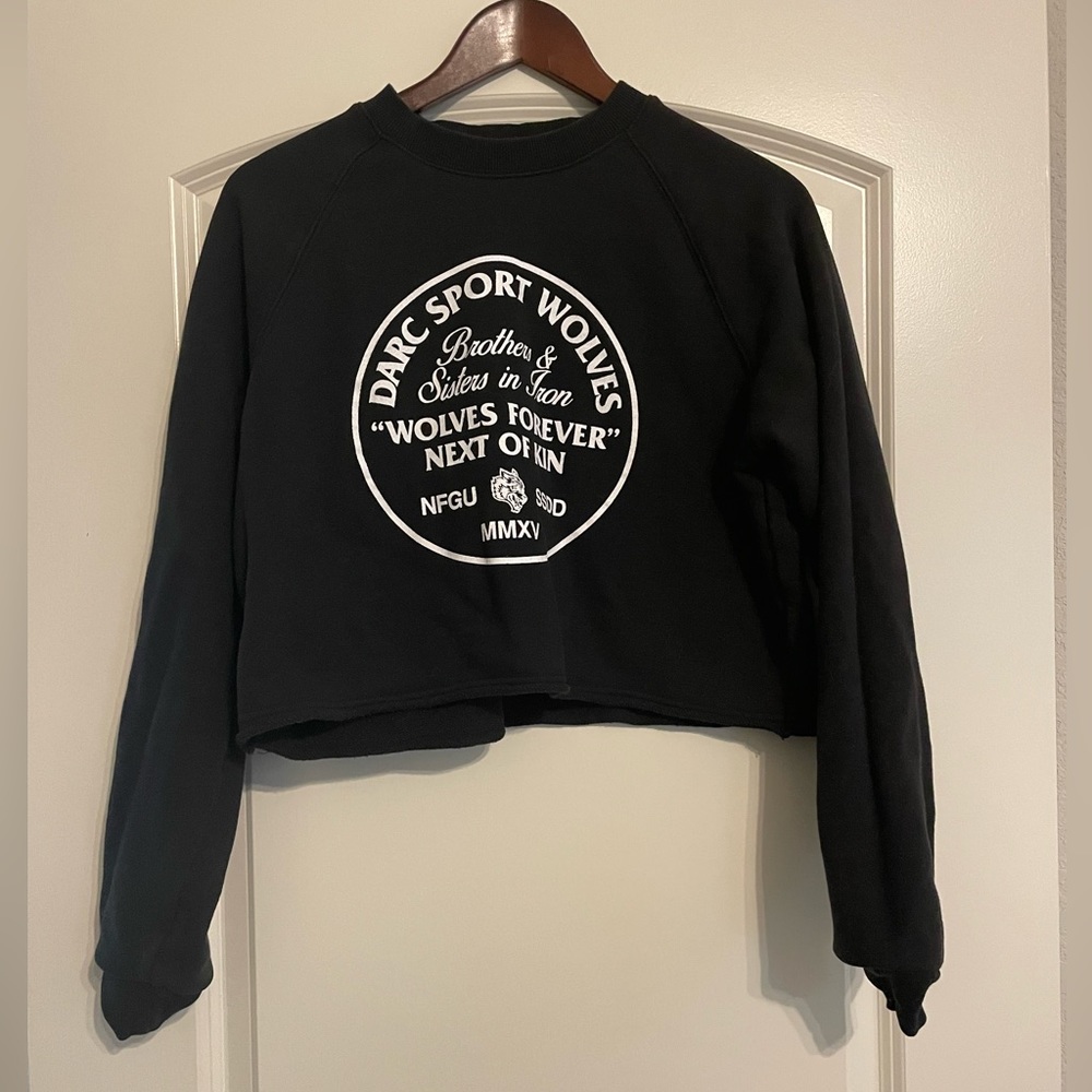 Darc Sport Crewneck Sweatshirt Size L (runs small) in Black ✨🖤 Great condition